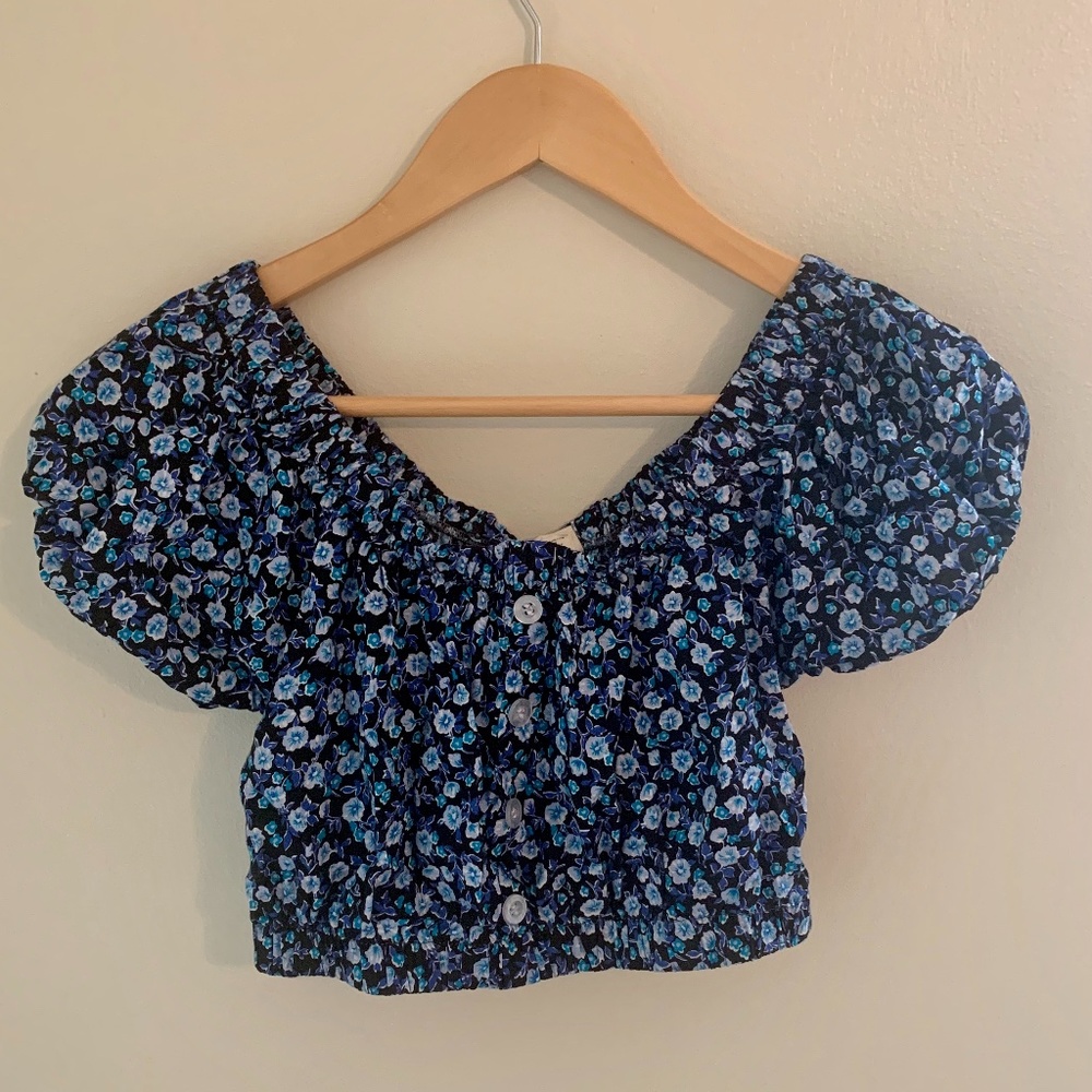 Floral Puff-Sleeve Crop Top